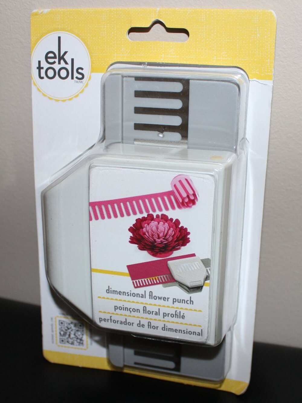 3/$88❤️sealed EK TOOLS Dimensional Flower Punch Large 3D Fringe Flower Scrapbook